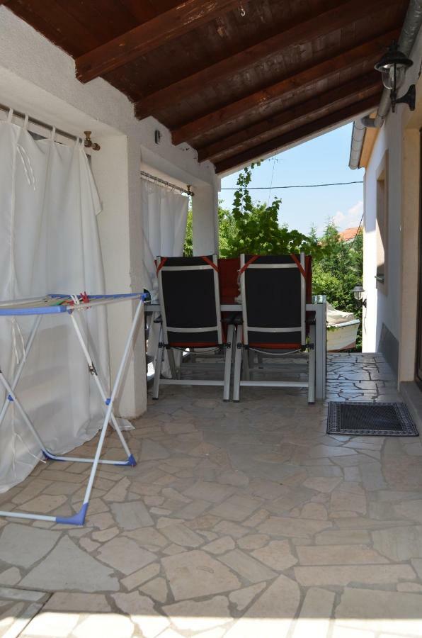 Haus Knott Polje (Krk) Exterior foto