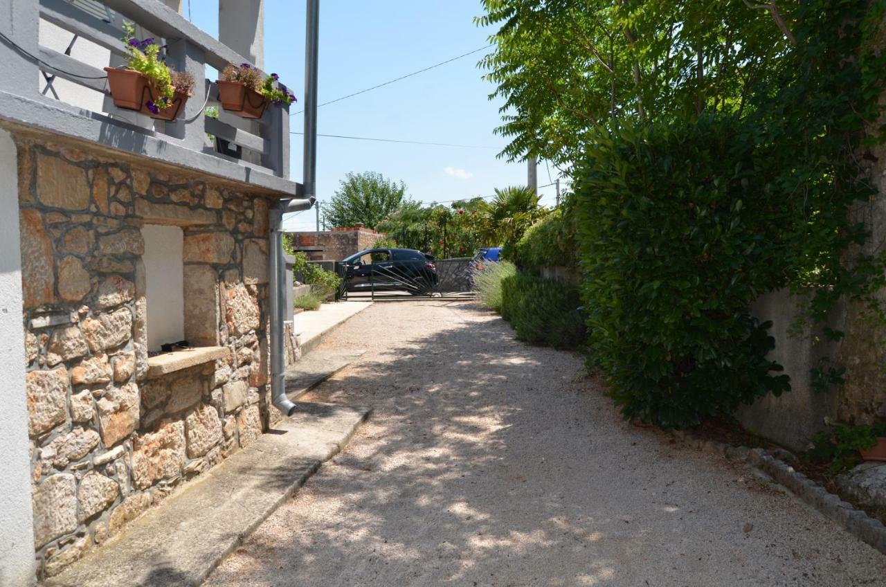 Haus Knott Polje (Krk) Exterior foto