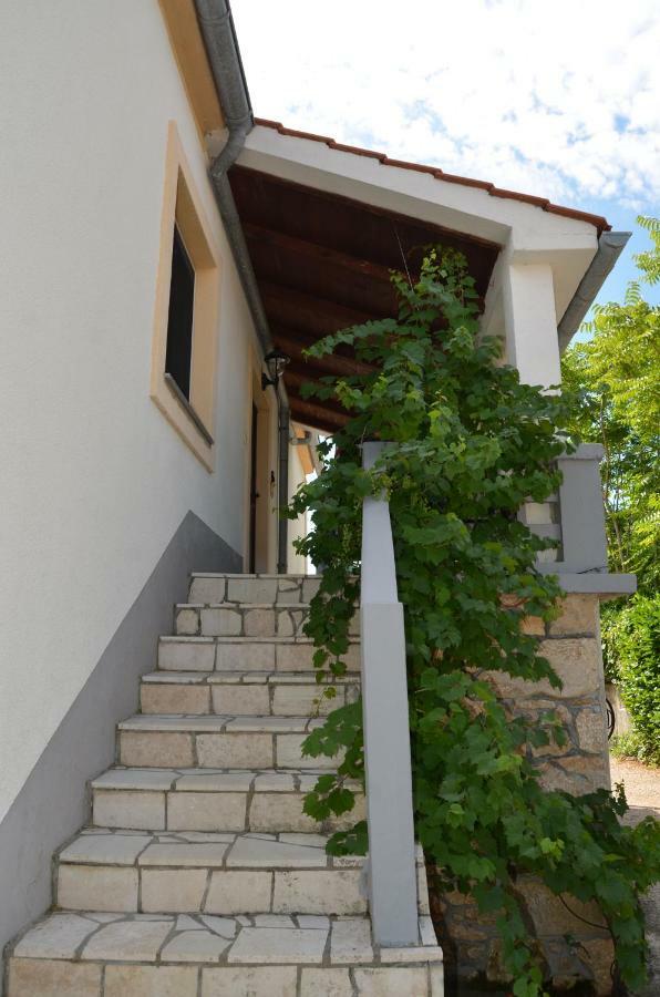 Haus Knott Polje (Krk) Exterior foto